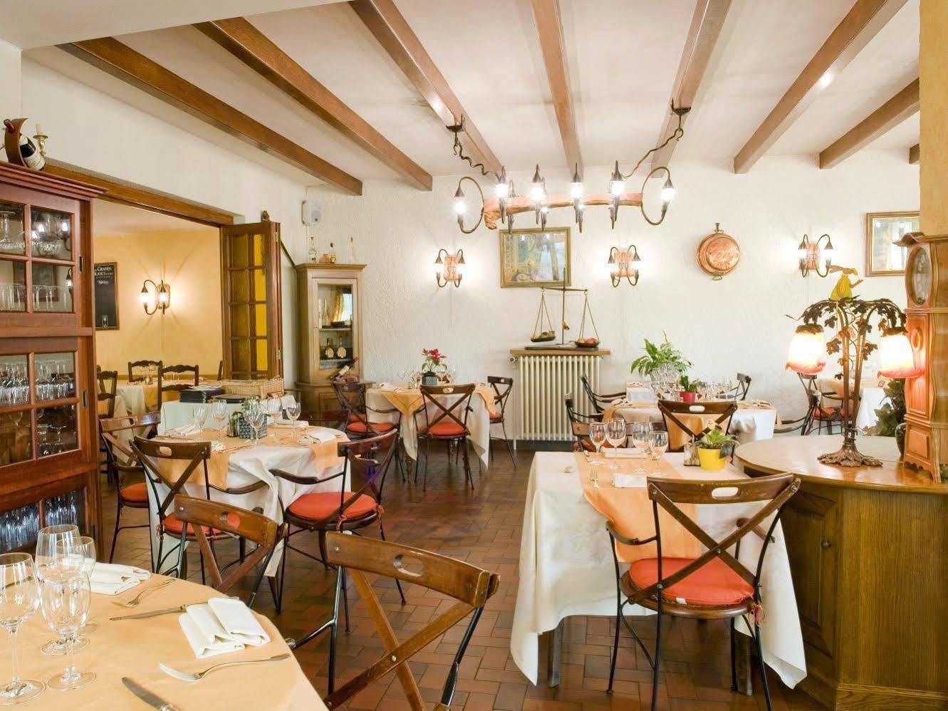 Logis Hotel- Restaurant La Renaissance Baccarat Exterior photo